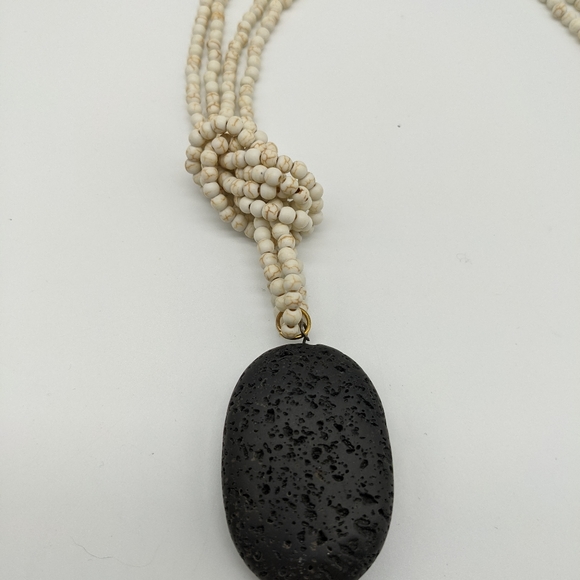 Huge Lava Rock and White Howlite Bead Necklace - Picture 4 of 5